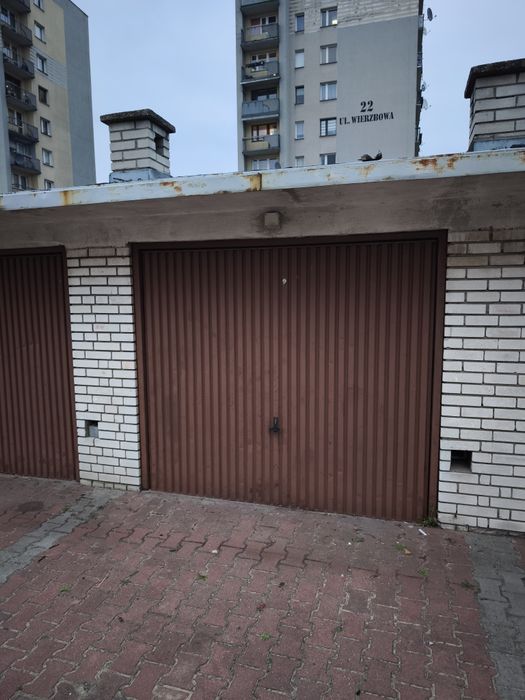 Garaż murowany 17m, prąd, księga wieczysta