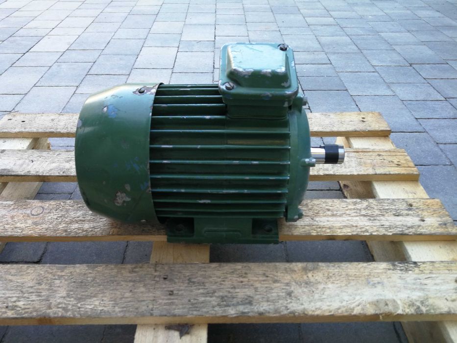 2,2 kW 1420 obr/min silnik elektryczny WYSYŁKA!!!