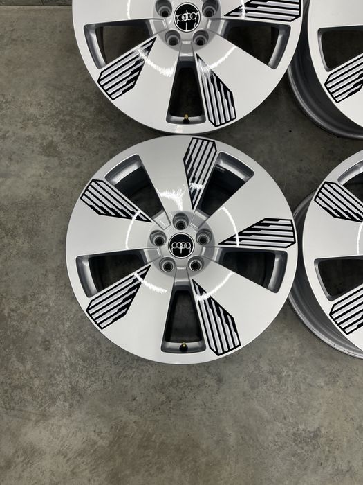 Диски r19 5/112 Audi