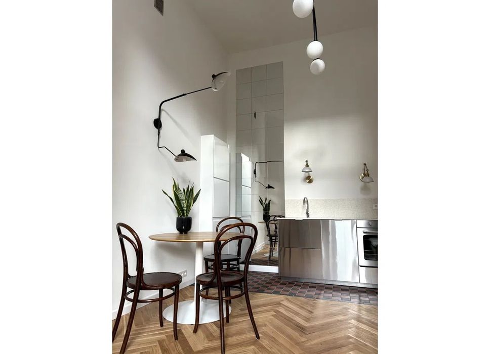 Stylowe 3-pokojowe mieszkanie w kamienicy, 40 m², Plac Bankowy - View 2