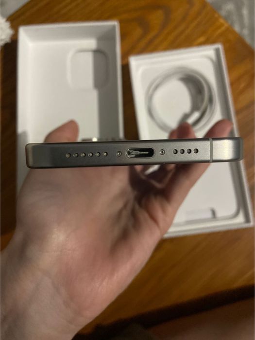 iPhone 15 Pro Max 256 GB Titanium