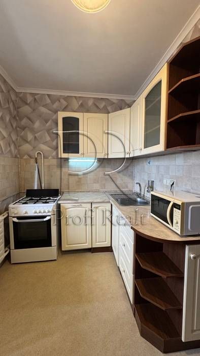 Продаж 1 кімн. квартири Оболонь, вул. Героїв Дніпра