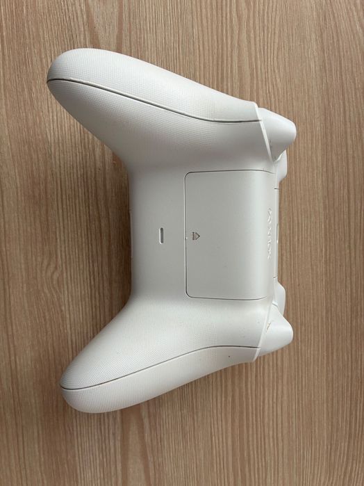 Геймпад Xbox Series X|S джойстик
Геймпад Xbox Series S