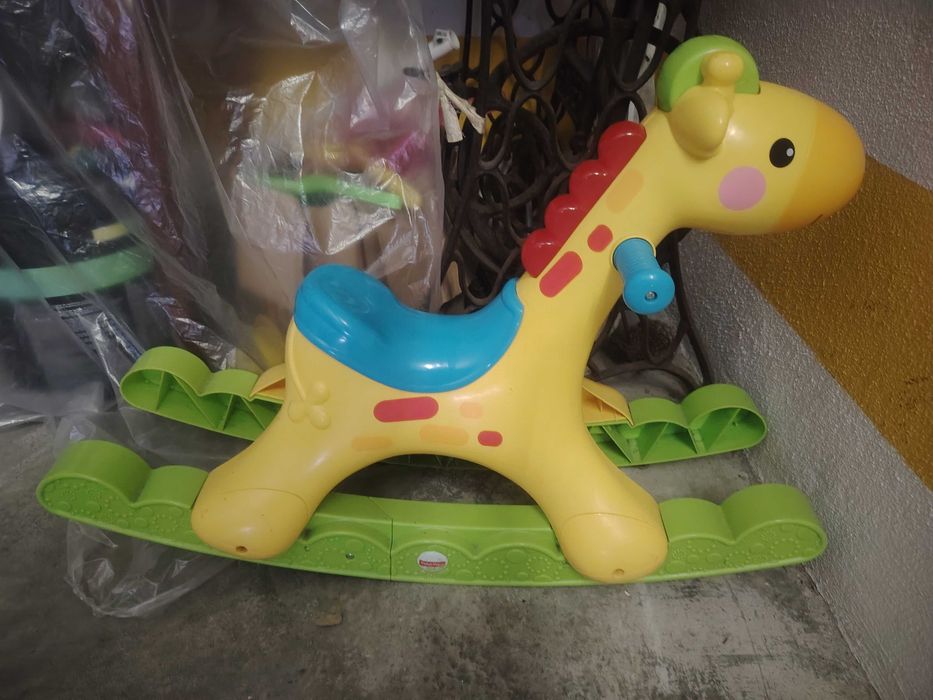 Baloiço bebe animal