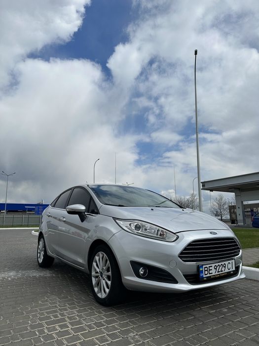 Ford fiesta TITANIUM