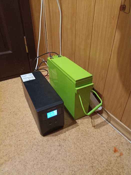 Зарядна станція ДБЖ/Інвертор Logic  Power 1500 + акумулятор 100Ah AGM