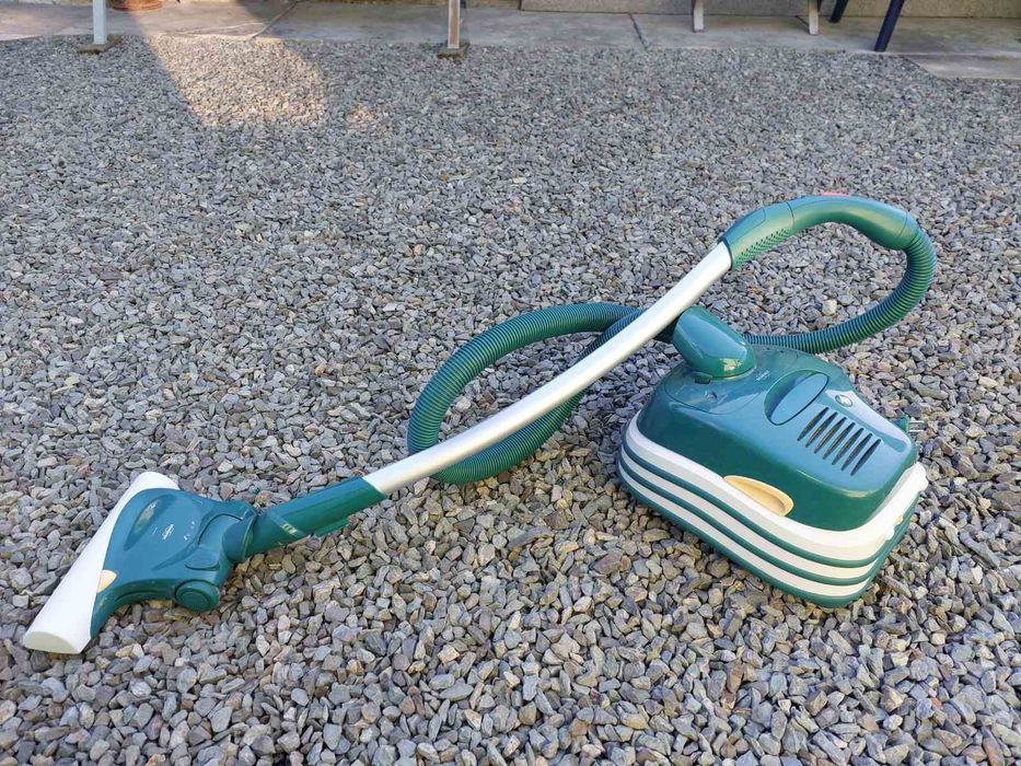 Продам пилосос  з Німеччини