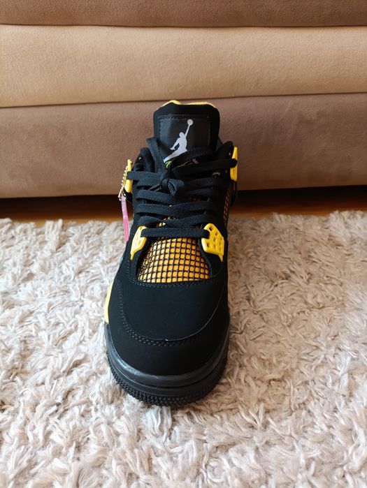Jordan 4 Retro Yellow Thunder