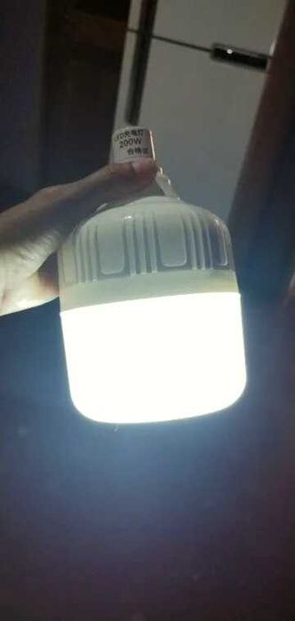 Лампа кемпингова с аккумулятором 200W