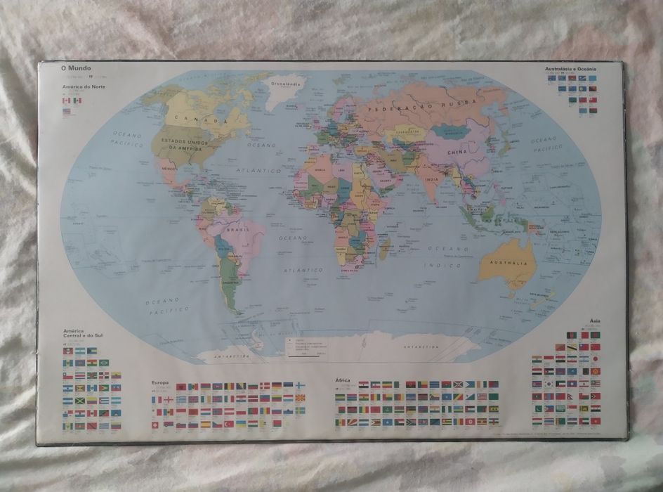 Mapa Mundo de Secretária