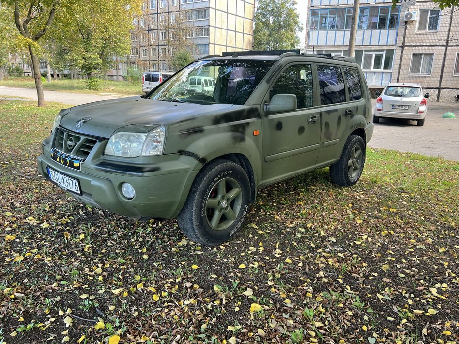 Продам  Nissan X-Trail 2.2Дизель 4х4