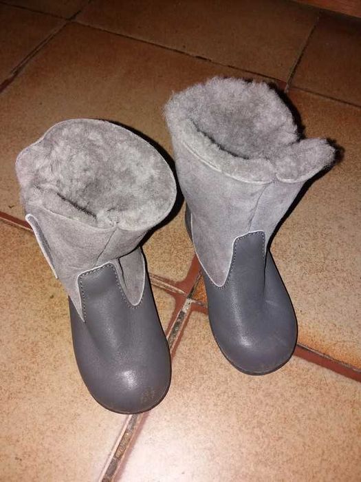 Bota quente para menina