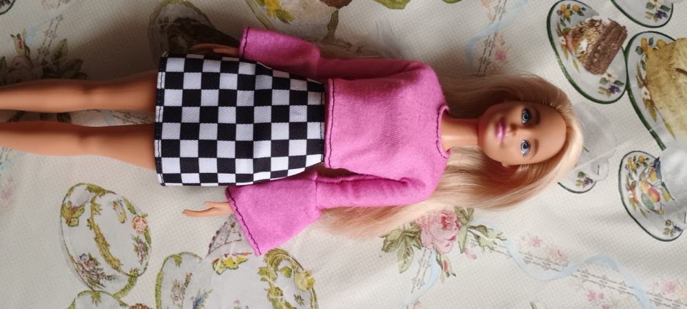 Лялька Барбі модниця Barbie Fashionistas Doll