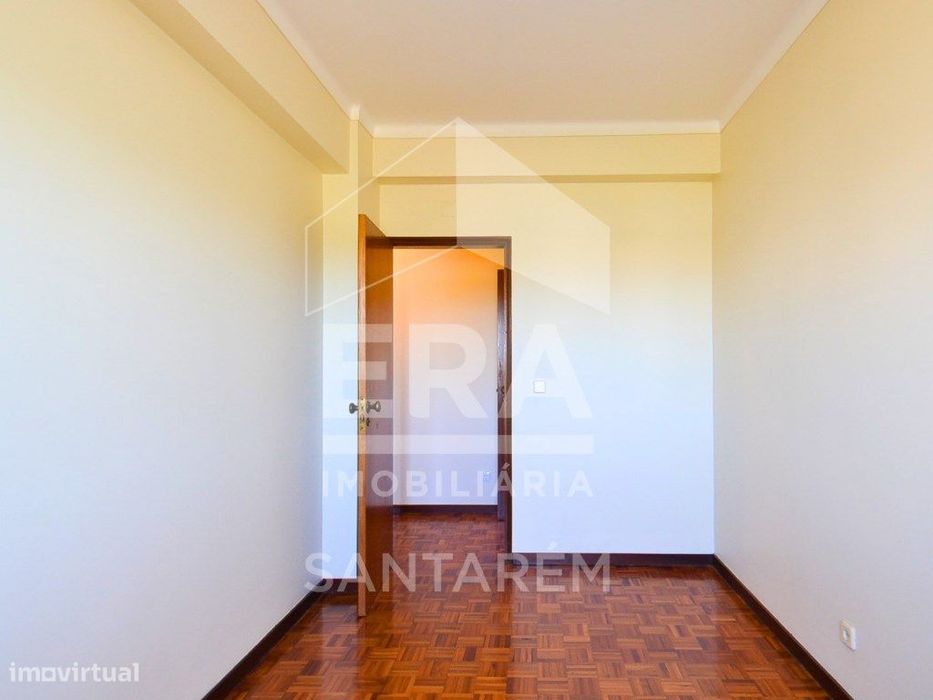 Apartamento T3, Varandas e Arrecadação