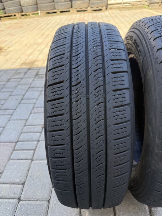 Колеса/резина/гума 205/65R16C Pirelli