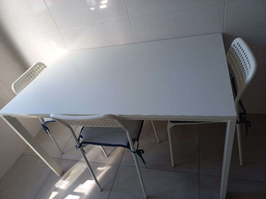 White kitchen table EKEA64398344065665120