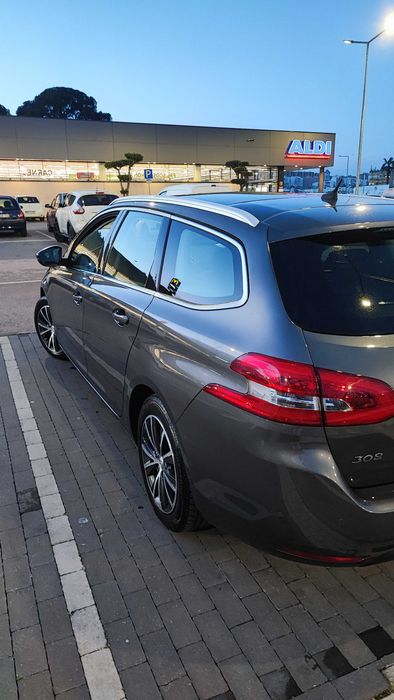 Peugeot 308 SW 1.2 PureTech - Teto panorâmico
