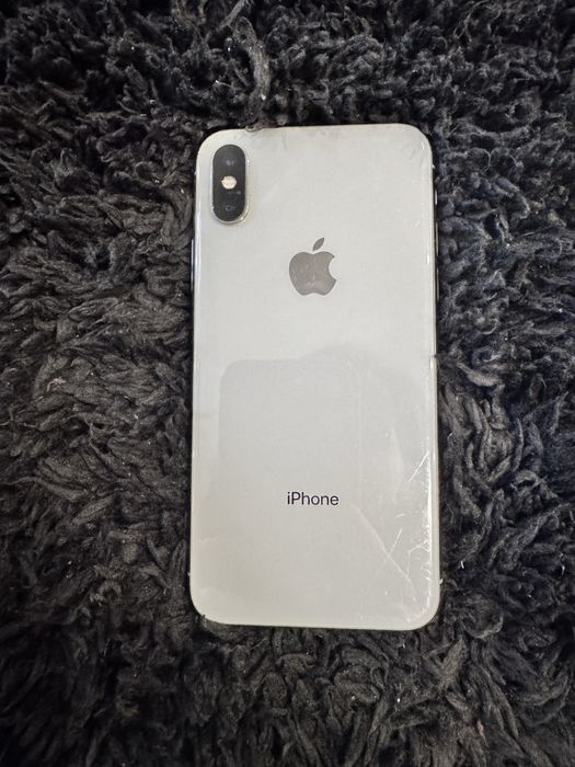 iPhone X 256 GB – bardzo dobry stan