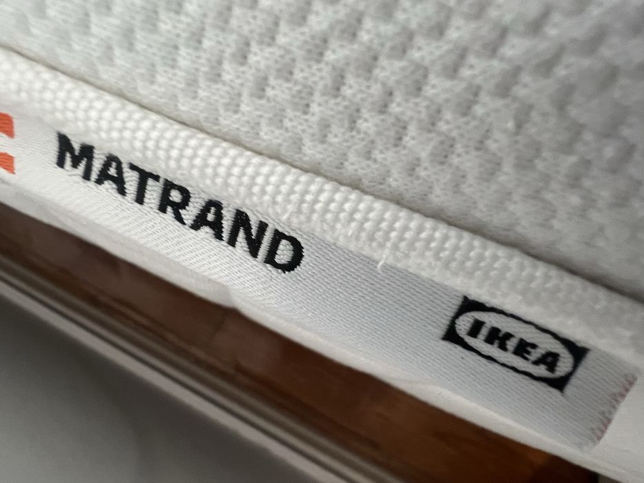 Cama e colchão IKEA em bom estado