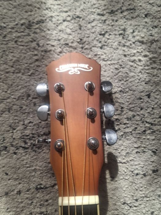 Гітара нова з чохлом