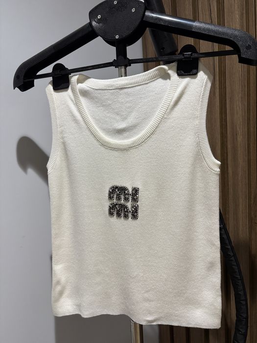 Топ бузковий Shein інші білі