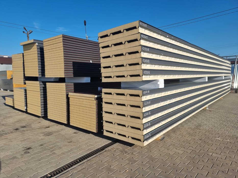 PŁYTA WARSTWOWA Poliuretan PIR Płyty Warstwowe Obornickie Dach Ściana