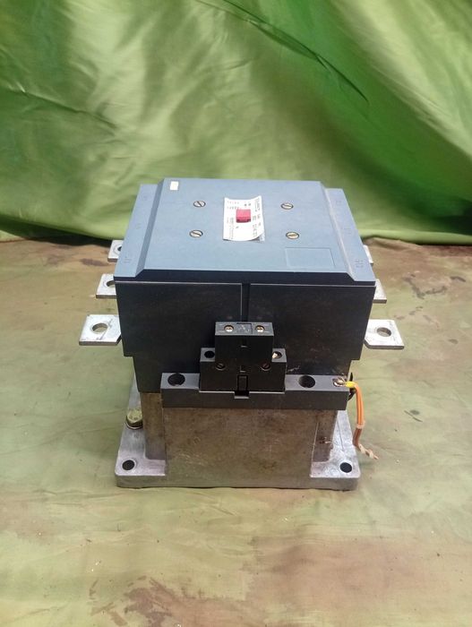 Продам магнитный пускатель  600 А