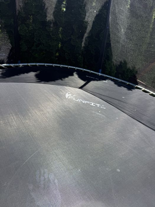 Trampolina     ogrodowa. 350cm