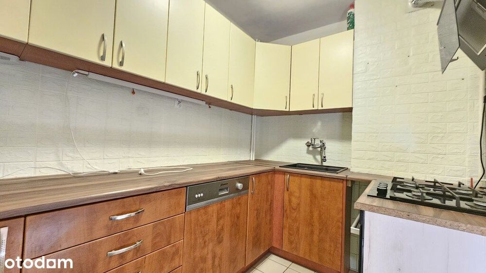 Na sprzedaż 2-pokojowe mieszkanie.