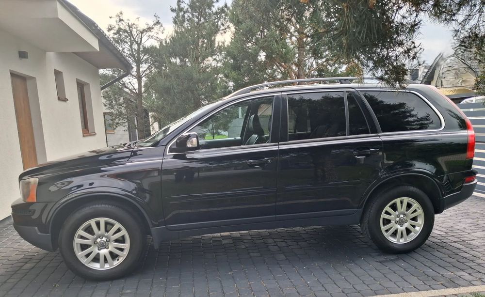 Volvo XC 90 Do sprzedania Volvo XC 90, stan bardzo dobry, serwisowany