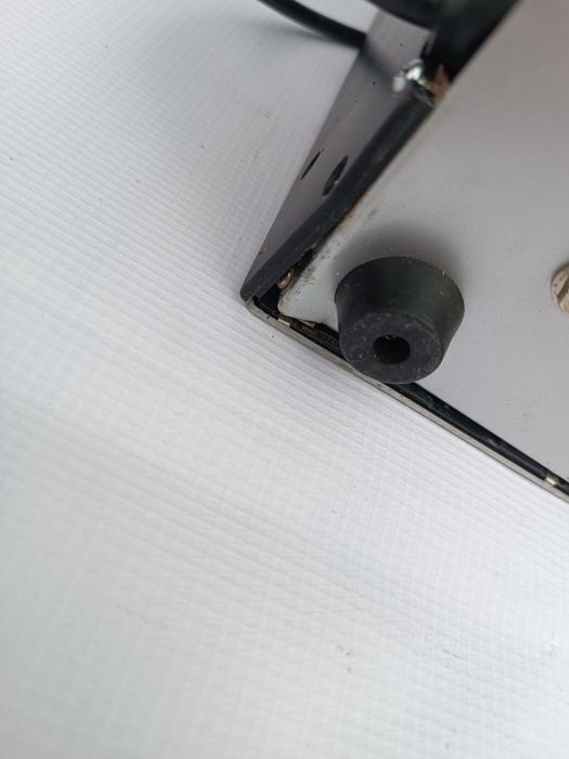 Klarstein Eiszeit Kostkarka do lodu USZKODZONA