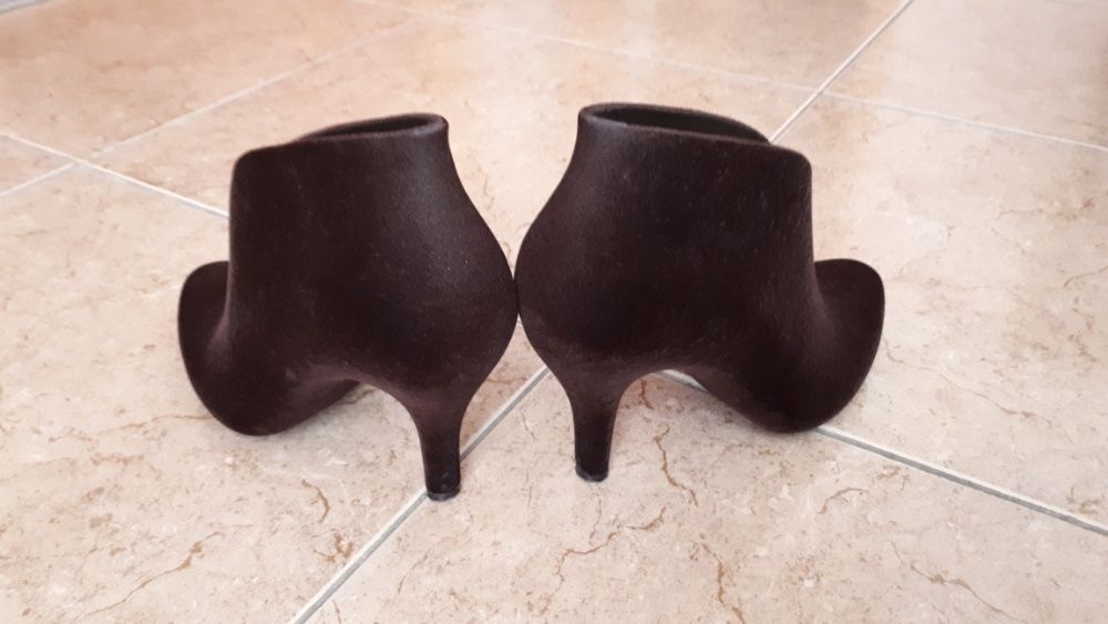 Melissa Botins castanhos veludo n.40