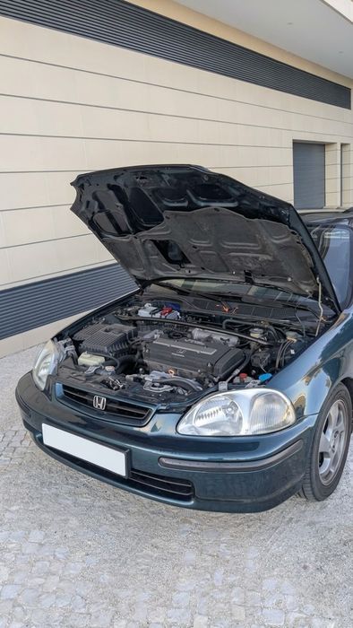 Honda Civic VTi  EK4 - Hatchback — photo 2