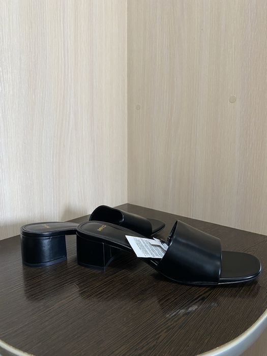 Босоніжки. Туфлі Mango. Розімр 40. Устілка 25,5-26 см