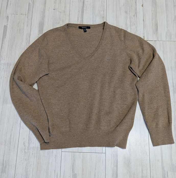 Светр жіночий GANT.