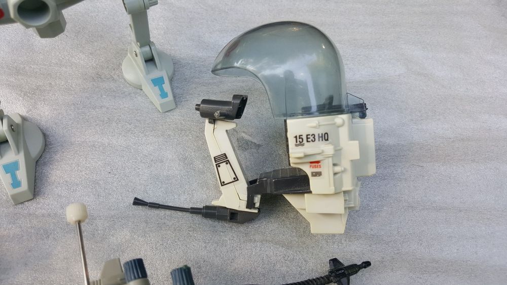 Zabawka pojazdy robot Star Wars TOMY HASBRO Spacelink lego statki
