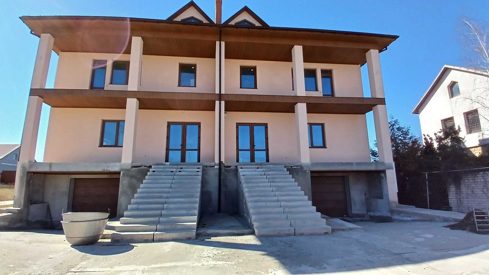 Продам Дуплекс. дом на 2 семьи вблизи Одессы. Малодолинское. 18 соток. Сухой Лиман.