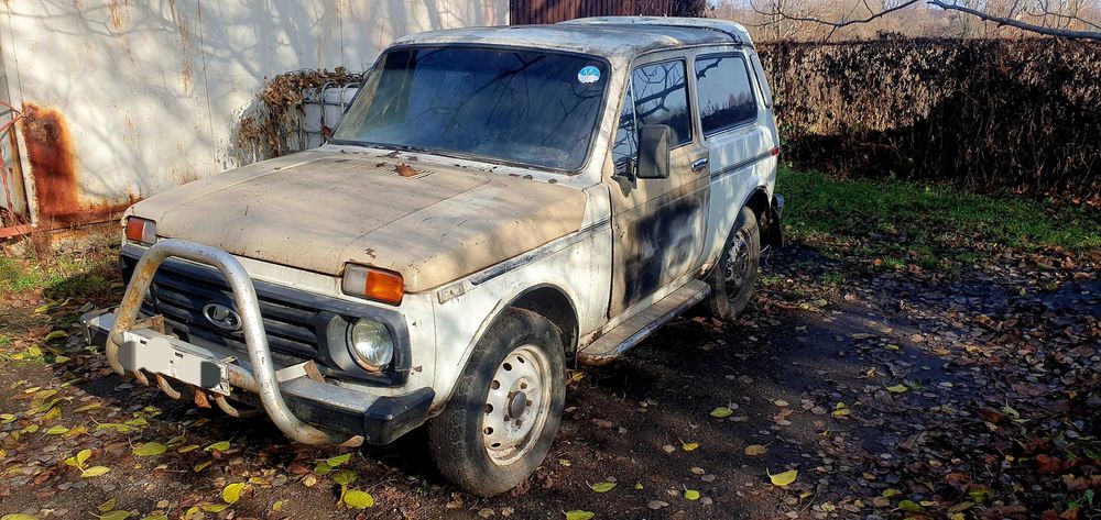 Легковий автомобіль Нива ВАЗ