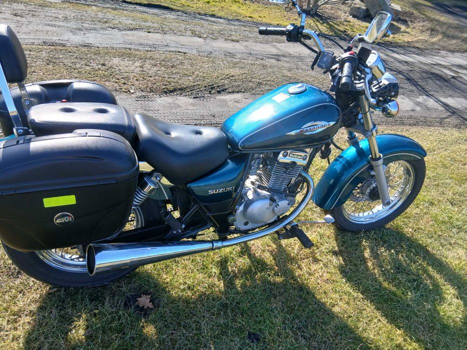 Suzuki Marauder gz 125