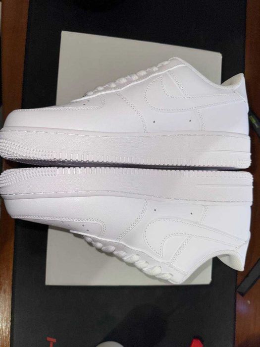 Nike Air Force 1 '07 White