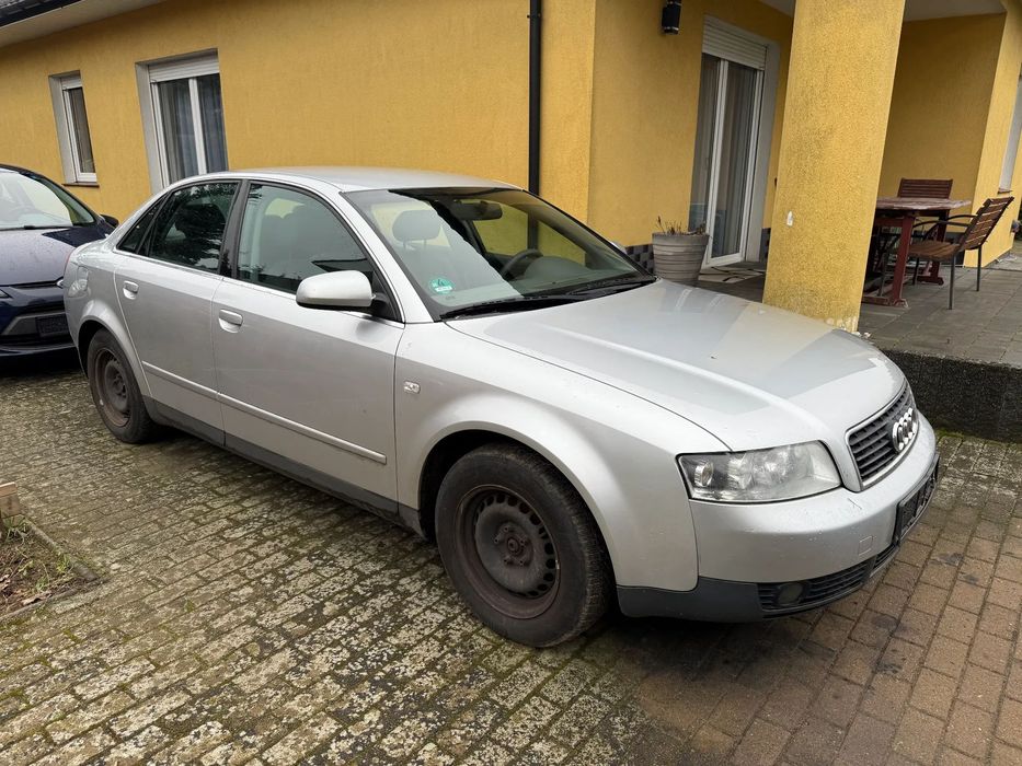 Audi A4 Limousine 2,0i 2000r. 153Tyś.Km. KLIMA, Alufelgi, Zarejestrowany w Polsce.