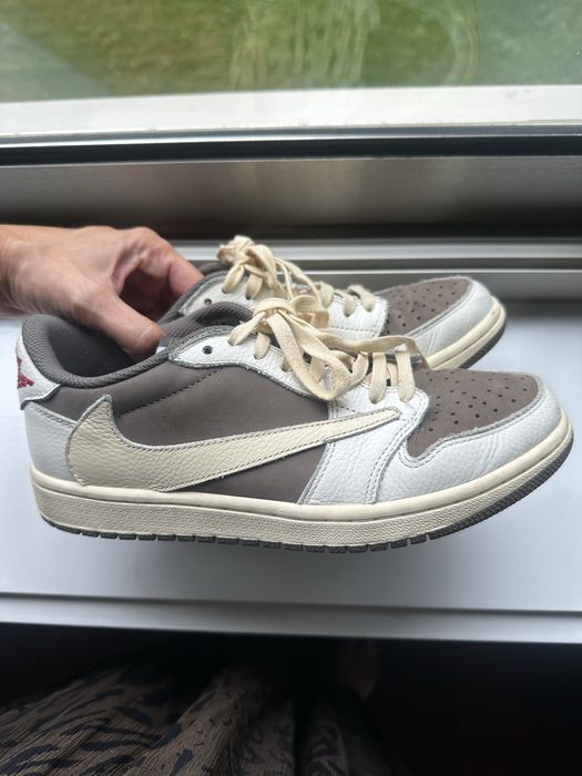 Nike Travis Scott 40 castanhas/beges
