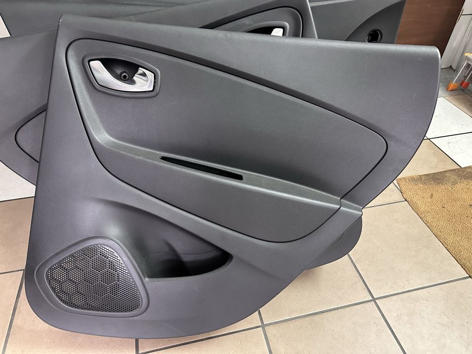 Tapicerka drzwi boczki plastiki Renault Captur I lift komplet panel przycisk przełącznik sterowania szyb