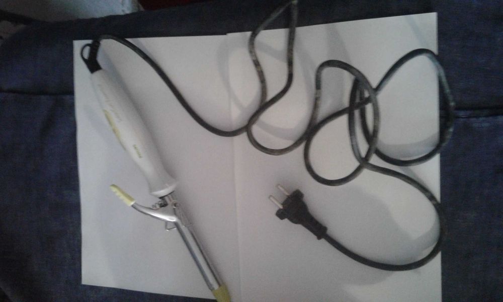 Плойка PHILIPS HP4657.