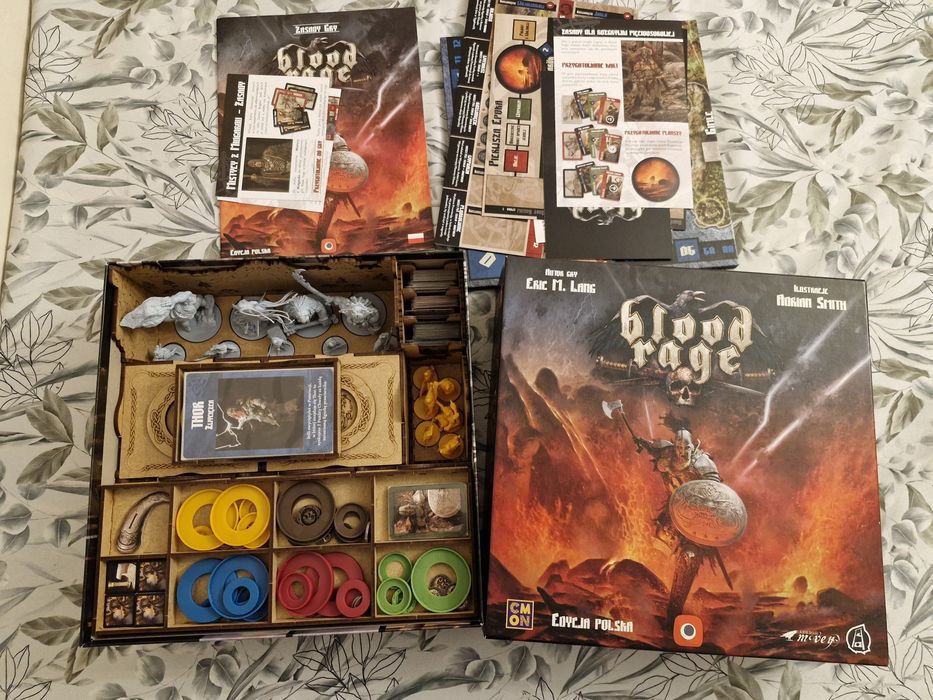 Blood Rage plus dodatki i insert