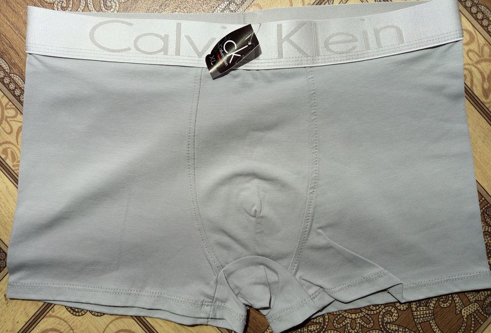 Чоловічі труси Calvin Klein  боксери в різних кольорах. XL ( маломіри)