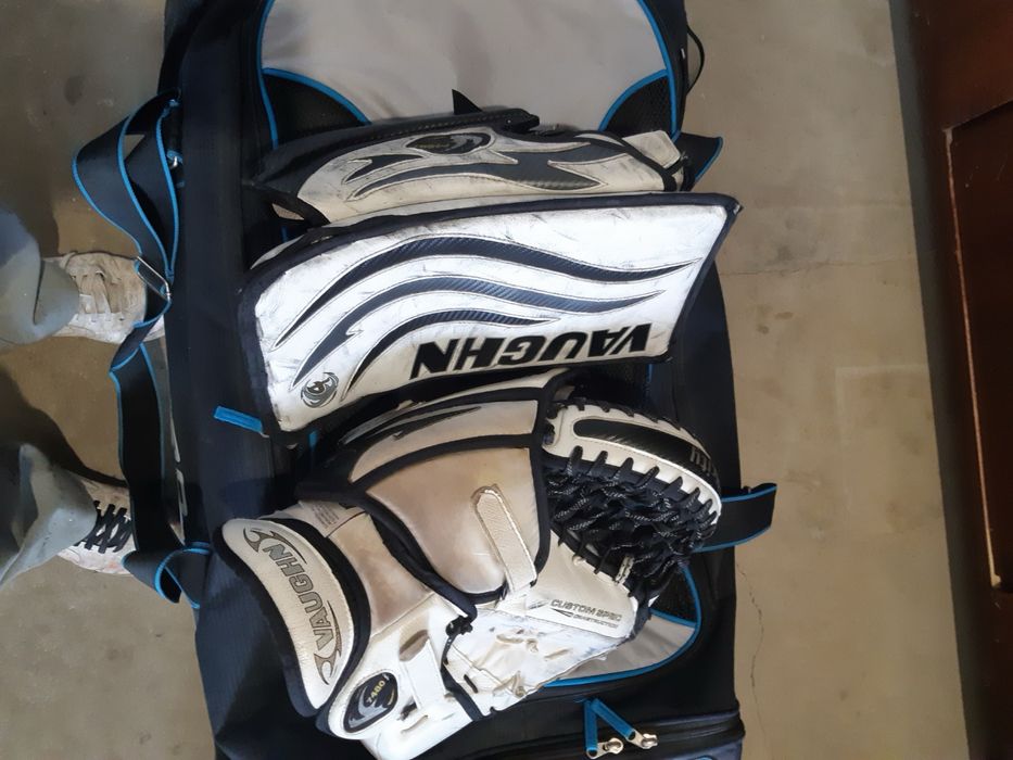 Продається форма для Хоккея