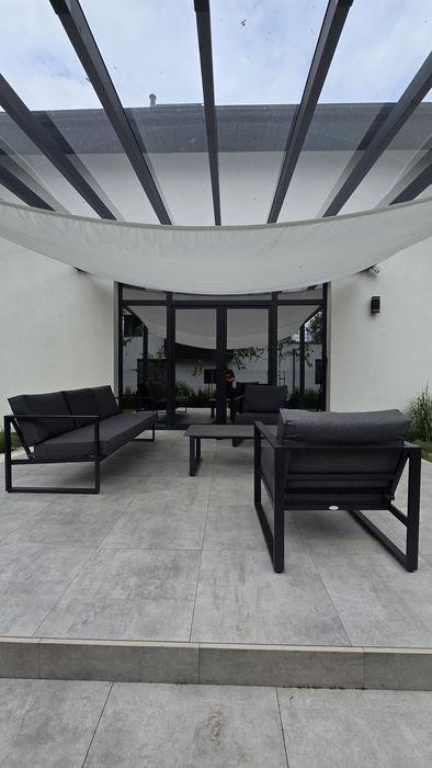 Montaż folii okiennych