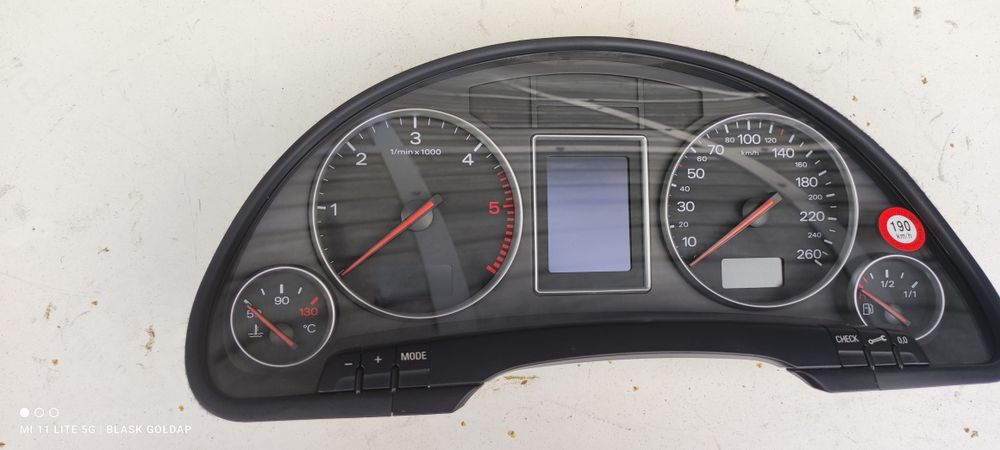 Zestaw Startowy Audi A4 B6 1.9 AFB 101 KM Manual 01 Blask Gołdap