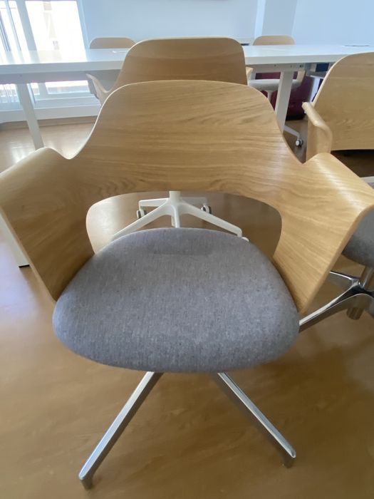 2 Cadeiras para escritório Ikea